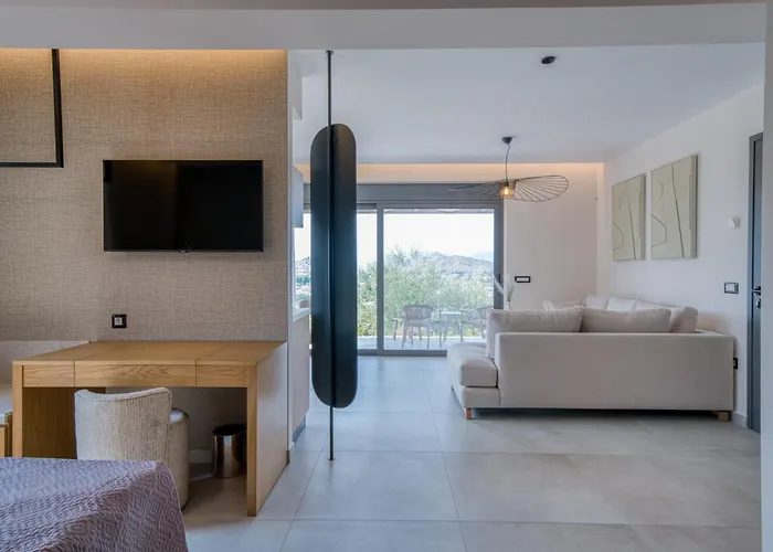 Doceo Refined Living