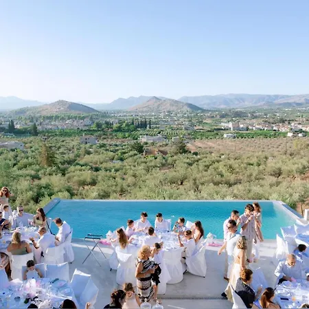 Doceo Refined Living *