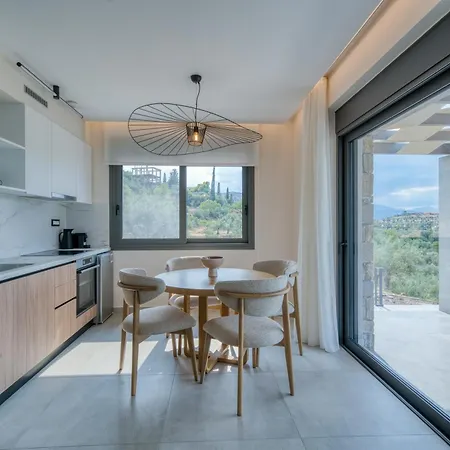 カントリーハウス Doceo Refined Living