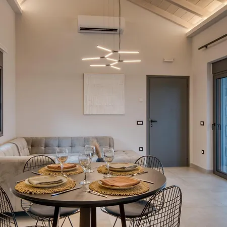 カントリーハウス Doceo Refined Living *